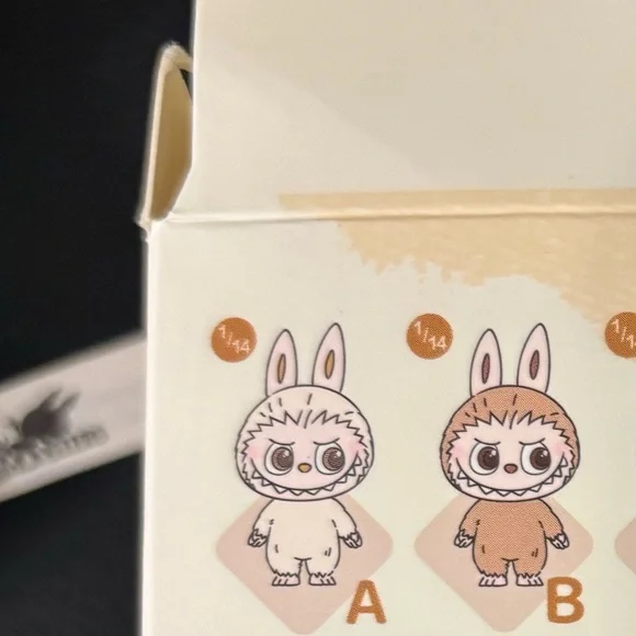 THE MONSTERS - Pin For Love Series-Vinyl Plush Pendant Blind Box (A-M)
*A - Picture 5 of 5